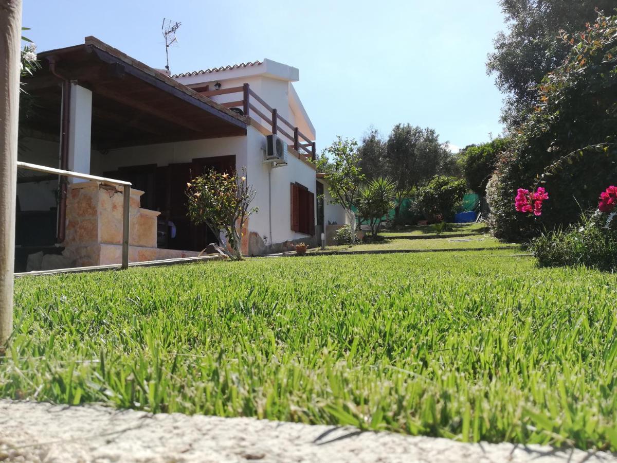 Villino Veronica Porto Columbu - Perd'E Sali Exterior foto